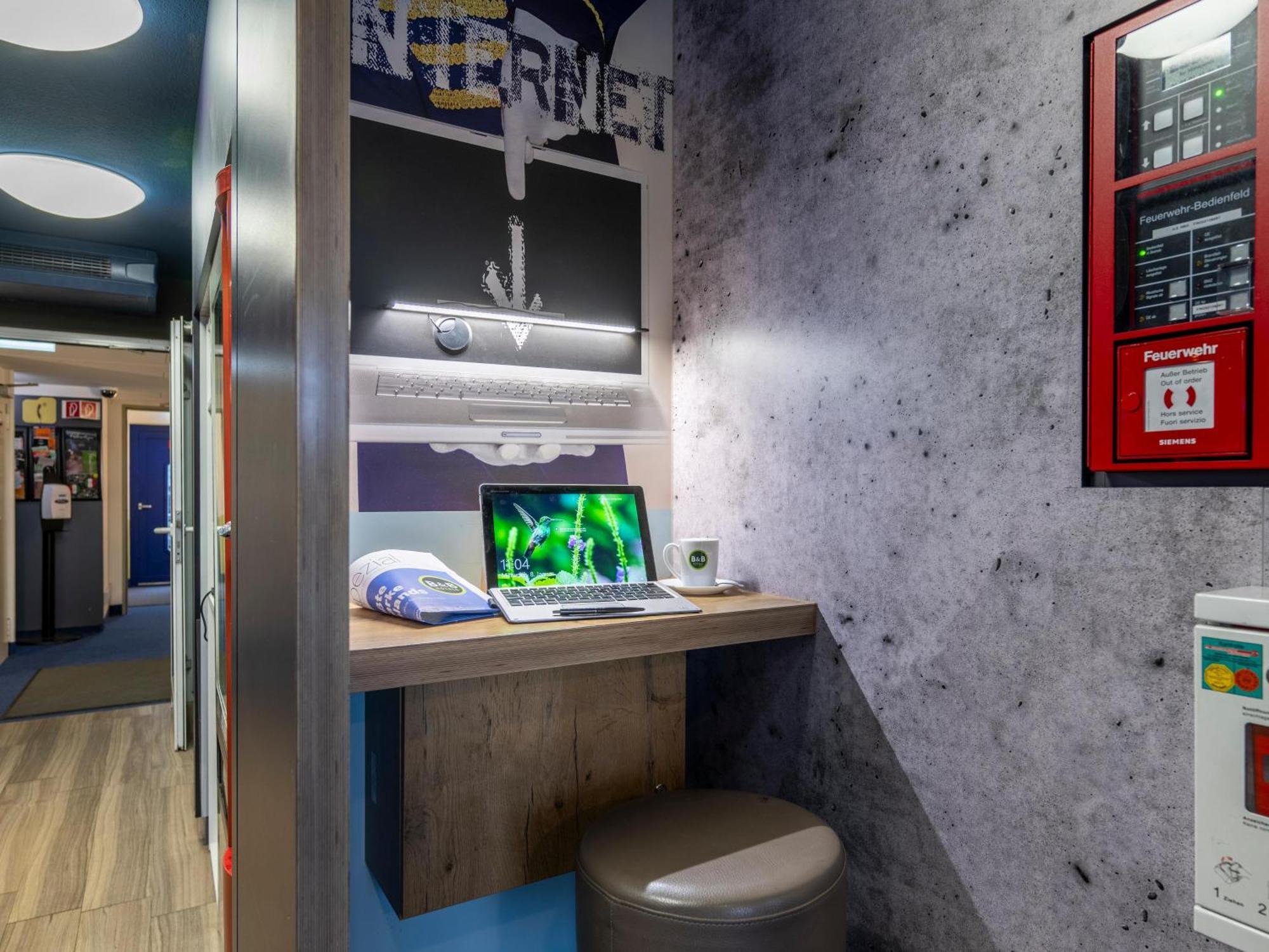 B&B Hotel Giessen-Linden Linden  ภายนอก รูปภาพ